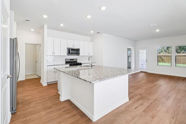 2125 Rannoch Street, Sherman, TX 75092