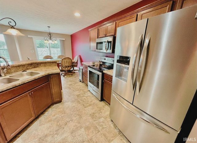 45 N Rickover Circle, Lafayette, IN 47909