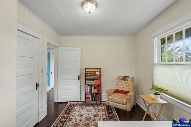 1496 Court St NE, Salem, OR 97301