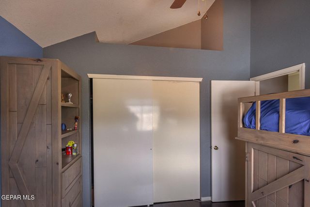 5476 FIRE RIDGE Circle, El Paso, TX 79932
