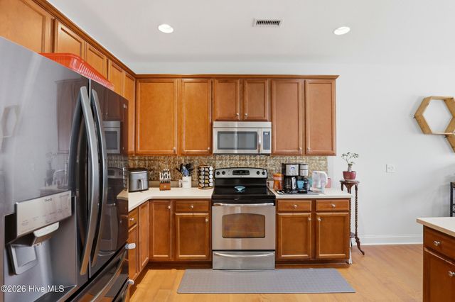 1707 Stones Edge Loop, Wilmington, NC 28405