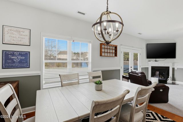 1707 Stones Edge Loop, Wilmington, NC 28405