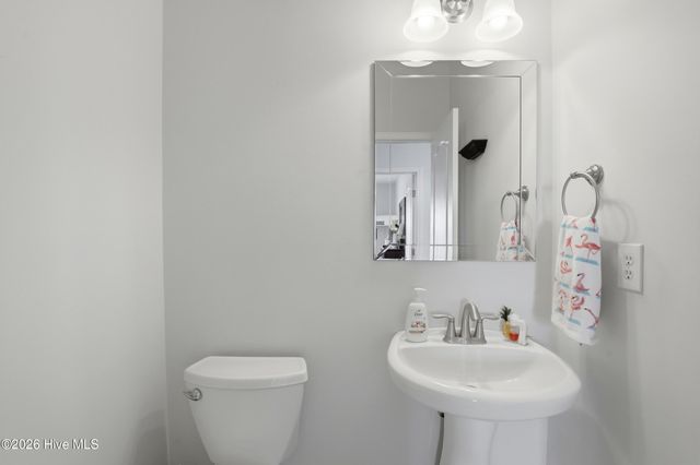 1707 Stones Edge Loop, Wilmington, NC 28405