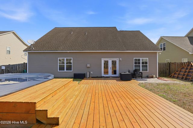 1707 Stones Edge Loop, Wilmington, NC 28405