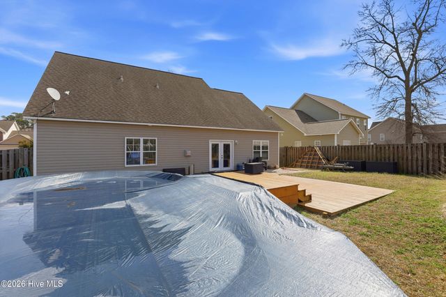 1707 Stones Edge Loop, Wilmington, NC 28405