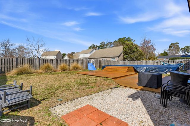 1707 Stones Edge Loop, Wilmington, NC 28405