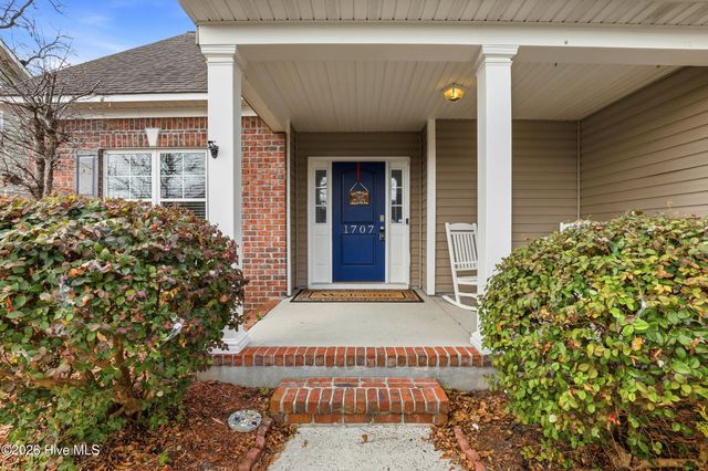 1707 Stones Edge Loop, Wilmington, NC 28405
