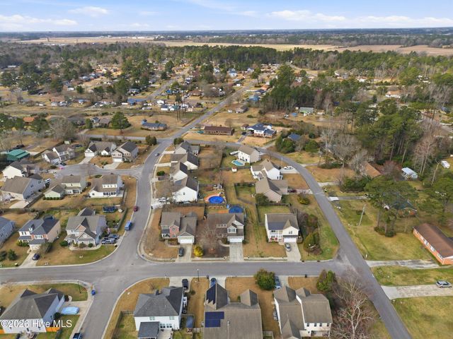 1707 Stones Edge Loop, Wilmington, NC 28405