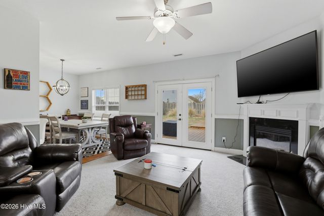 1707 Stones Edge Loop, Wilmington, NC 28405