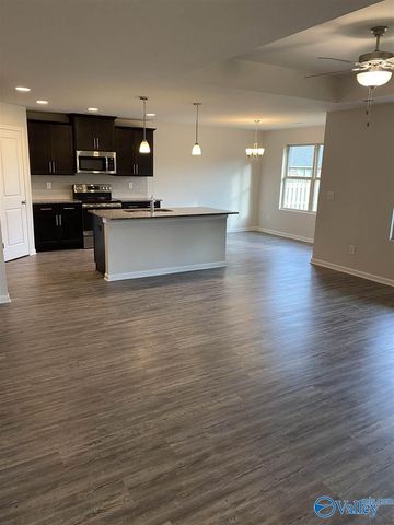 7446 Chaco Street, Owens Cross Roads, AL 35763