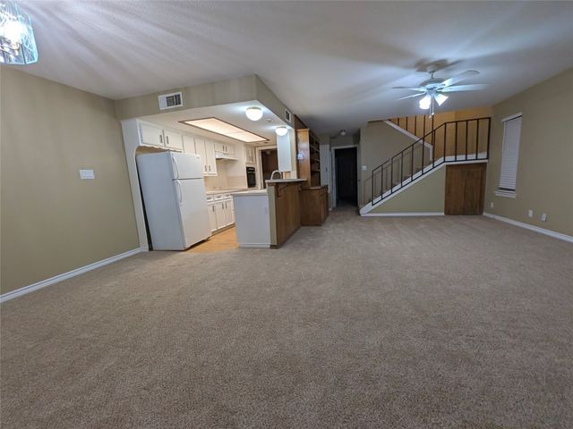 320 N Charles Street, Lewisville, TX 75057