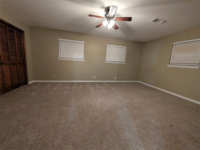320 N Charles Street, Lewisville, TX 75057