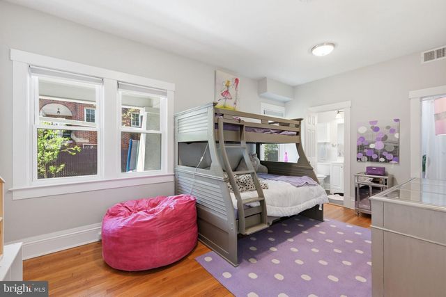 5416 NORTH CAPITOL ST NW, Washington, DC 20011