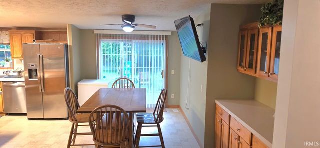 27305 Nelson Avenue, Elkhart, IN 46517