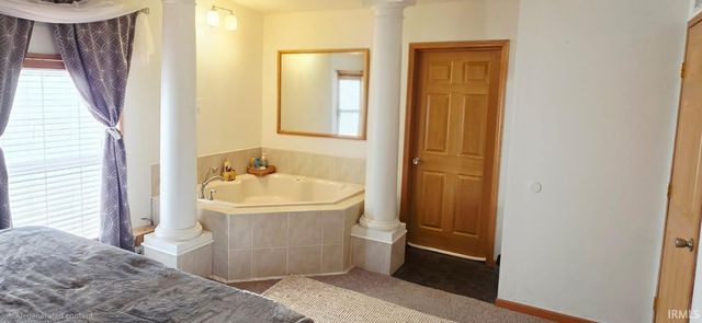 27305 Nelson Avenue, Elkhart, IN 46517