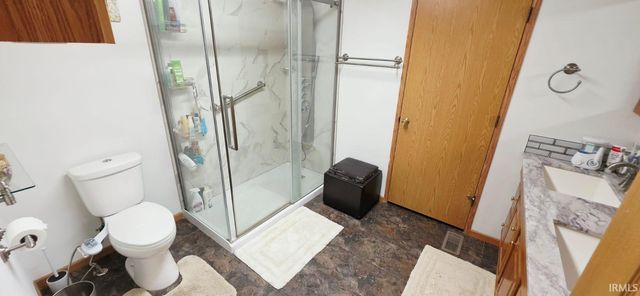 27305 Nelson Avenue, Elkhart, IN 46517
