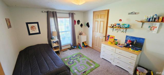 27305 Nelson Avenue, Elkhart, IN 46517