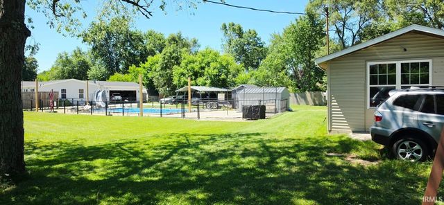27305 Nelson Avenue, Elkhart, IN 46517