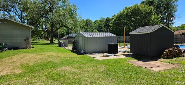 27305 Nelson Avenue, Elkhart, IN 46517