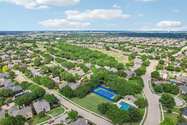9212 Longview Drive, Plano, TX 75025
