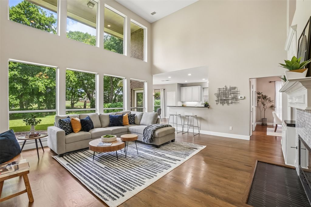 9212 Longview Drive, Plano, TX 75025