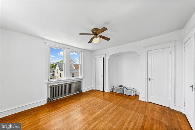 130 HIGH ST, Sharon Hill, PA 19079