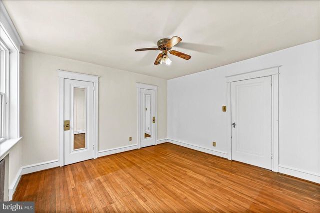 130 HIGH ST, Sharon Hill, PA 19079