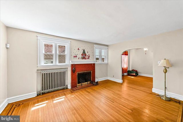 130 HIGH ST, Sharon Hill, PA 19079