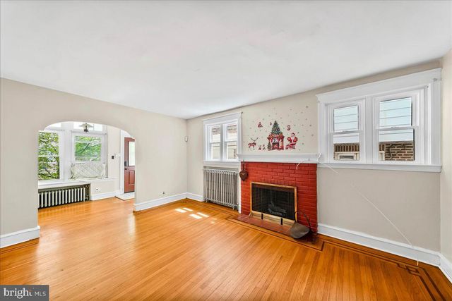130 HIGH ST, Sharon Hill, PA 19079
