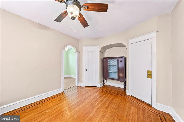 130 HIGH ST, Sharon Hill, PA 19079