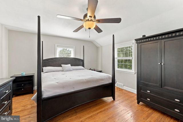 27 DEWEY RD, Cheltenham, PA 19012