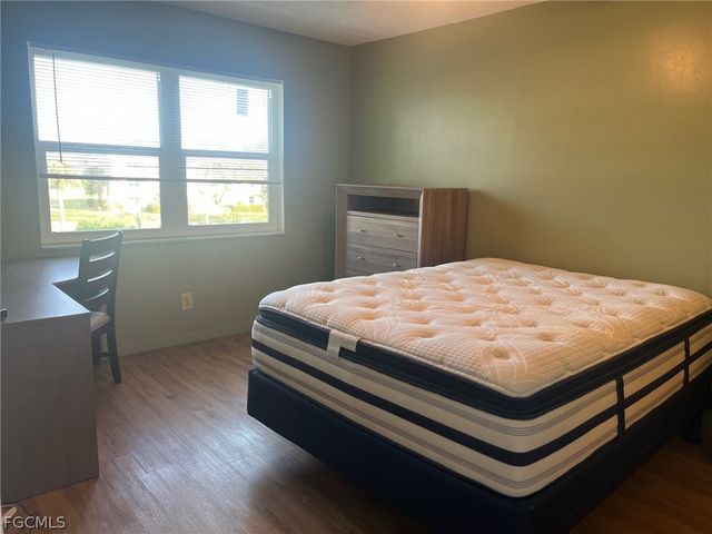 6220 Augusta DR 301, Fort Myers, FL 33907