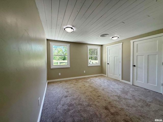 507 W GRAND Road, Carterville, IL 62918