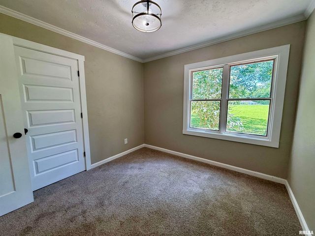 507 W GRAND Road, Carterville, IL 62918