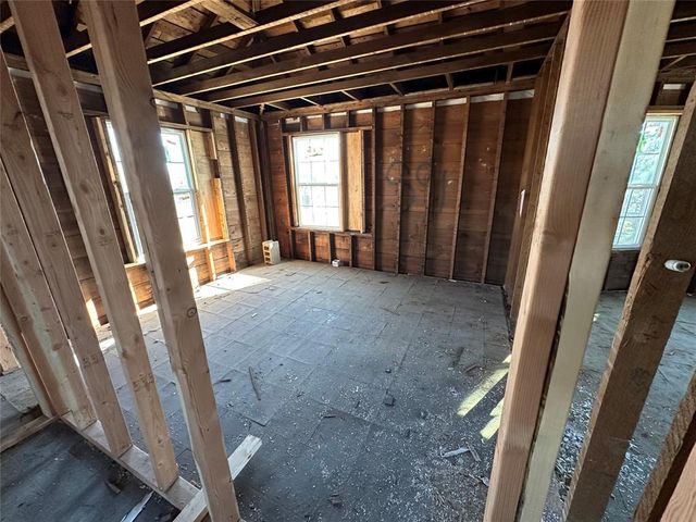 1137 NE 18th Street, Oklahoma City, OK 73111