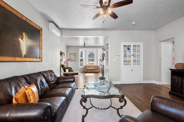 205 W 5TH STREET, Kaukauna, WI 54130