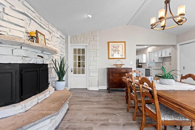 205 W 5TH STREET, Kaukauna, WI 54130