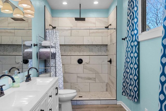 205 W 5TH STREET, Kaukauna, WI 54130