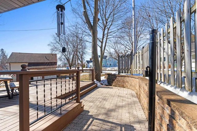 205 W 5TH STREET, Kaukauna, WI 54130