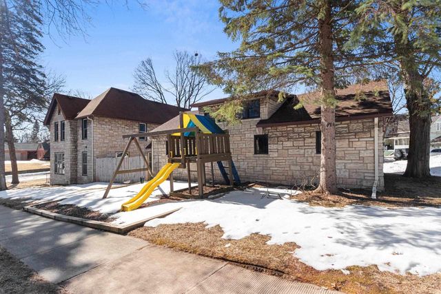 205 W 5TH STREET, Kaukauna, WI 54130