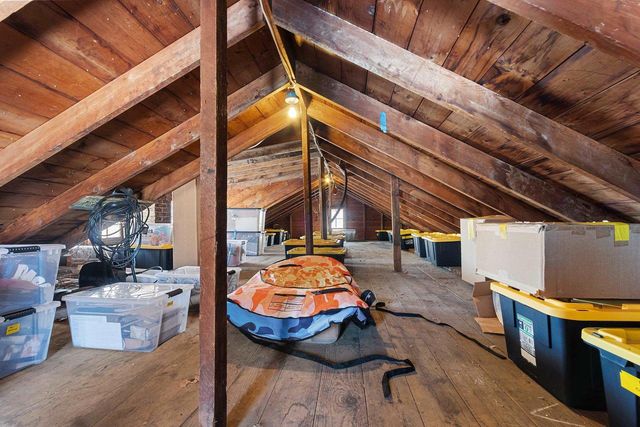 205 W 5TH STREET, Kaukauna, WI 54130