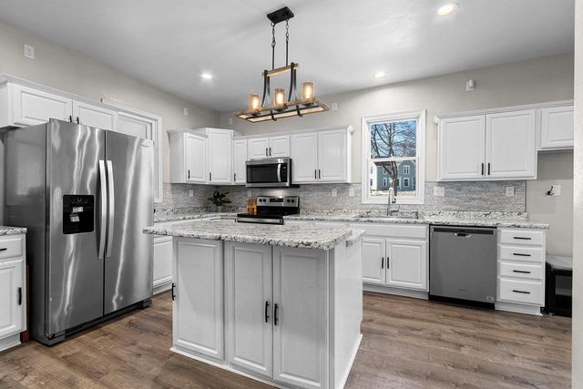 205 W 5TH STREET, Kaukauna, WI 54130