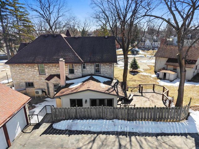 205 W 5TH STREET, Kaukauna, WI 54130