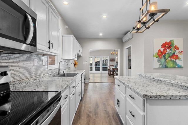 205 W 5TH STREET, Kaukauna, WI 54130