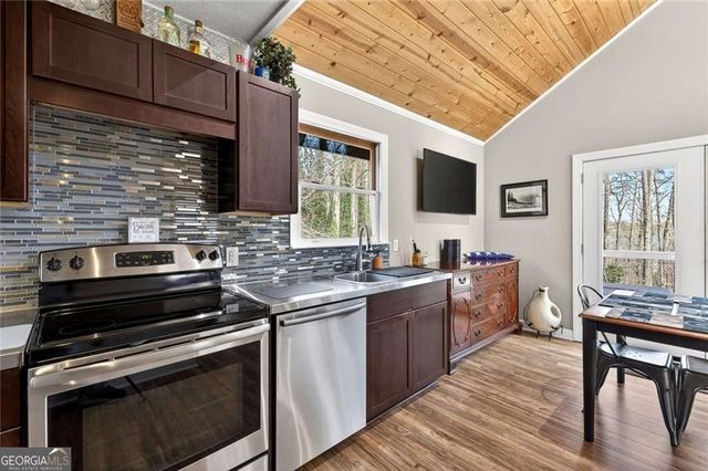 2120 Cleveland Highway, Gainesville, GA 30506