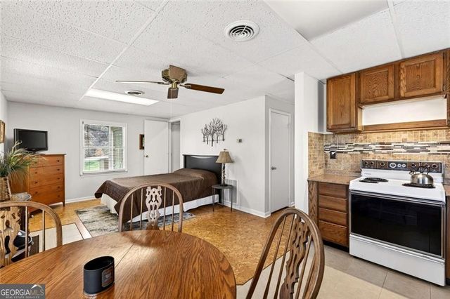 2120 Cleveland Highway, Gainesville, GA 30506