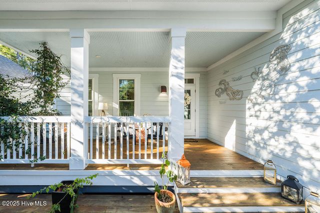 7 Red Bay Court, Southport, NC 28461