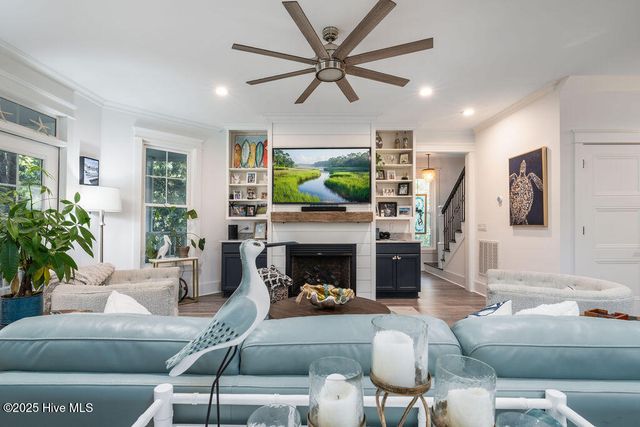 7 Red Bay Court, Southport, NC 28461