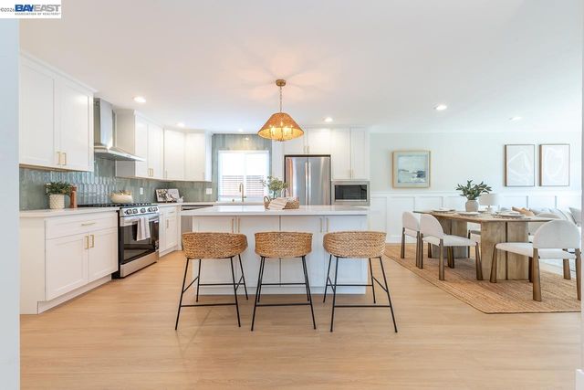 4339 Queensboro Way, Union City, CA 94587