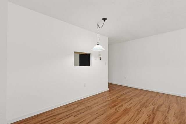65 Milliken Ave 3, Franklin, MA 02038
